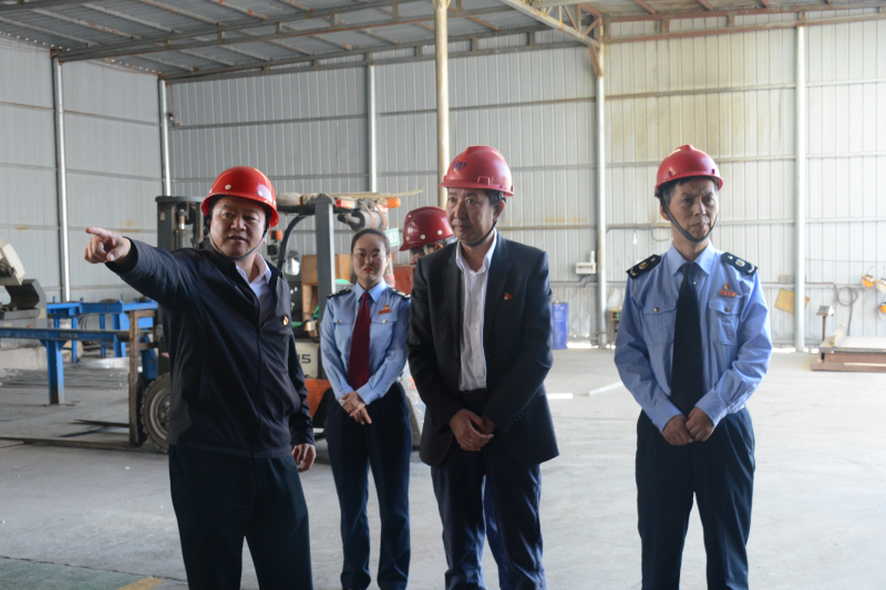 西寧市稅務(wù)局黨委書記、局長(zhǎng)劉興華蒞臨 青海物產(chǎn)工業(yè)投資有限公司調(diào)研